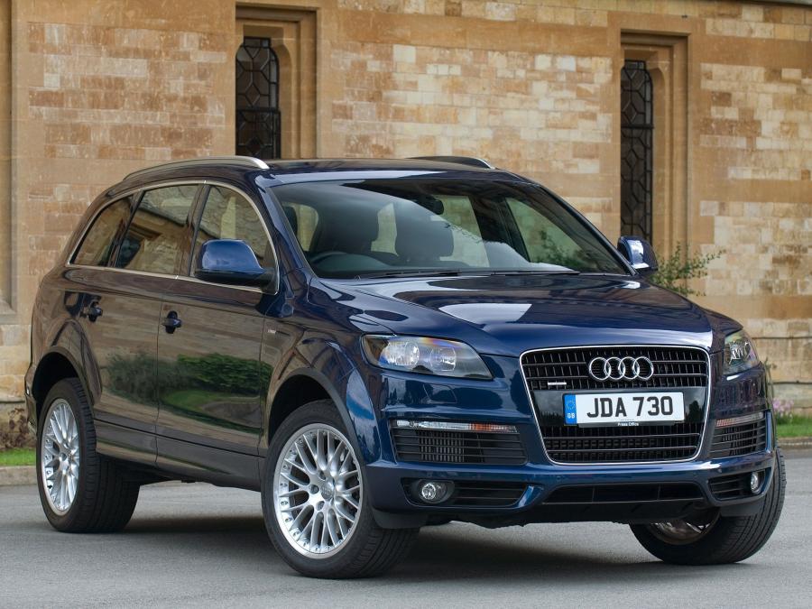  Audi Q7 4.2 TDI Quattro S-Line (4L) 2006 года  (UK) (фото 1 из 5)